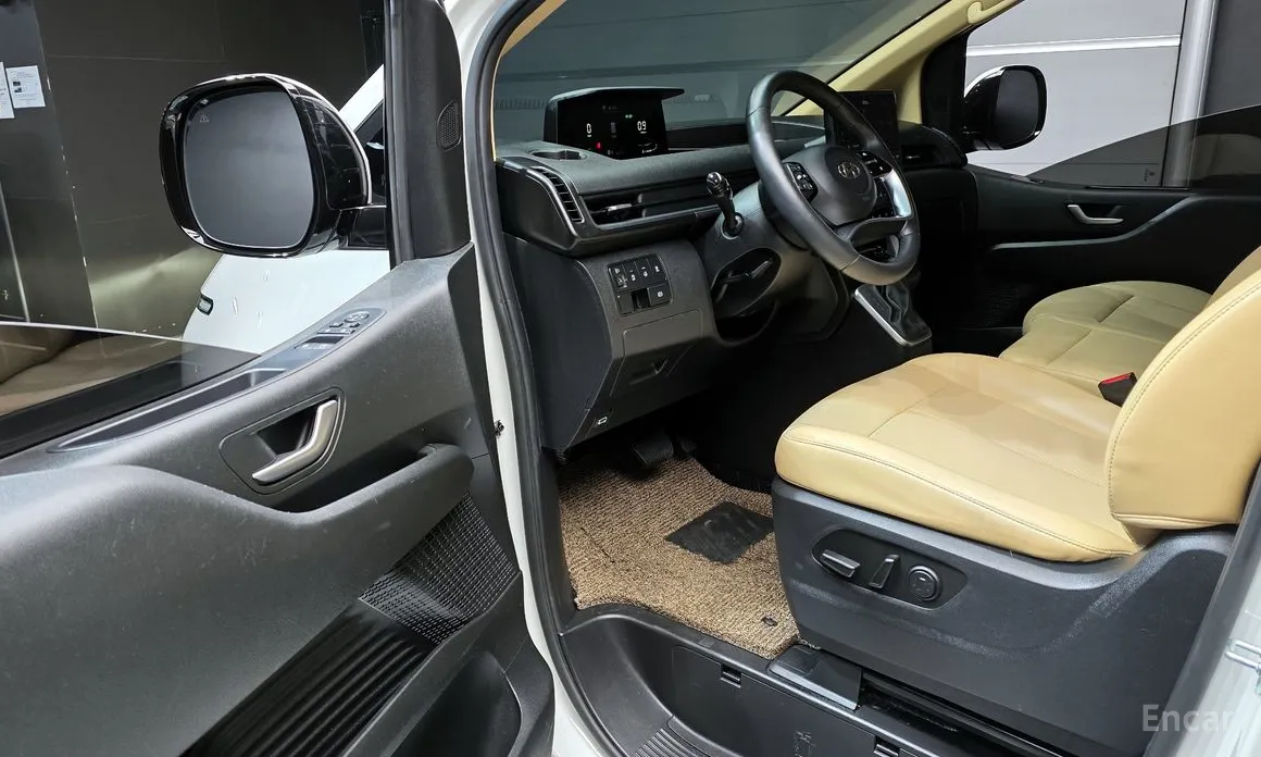 Фото 11 - Hyundai Staria