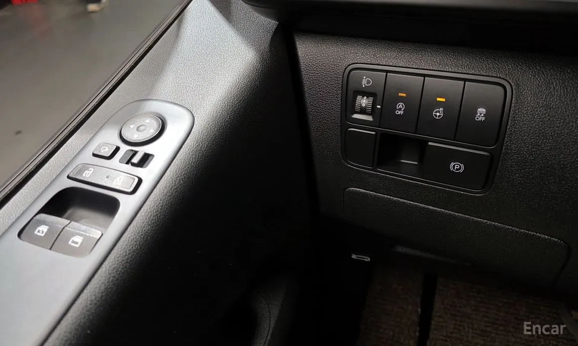 Фото 18 - Hyundai Staria