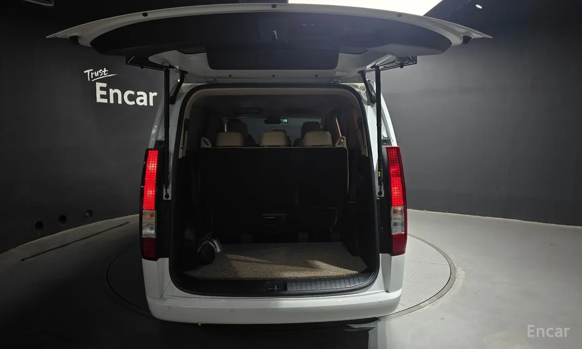 Фото 20 - Hyundai Staria