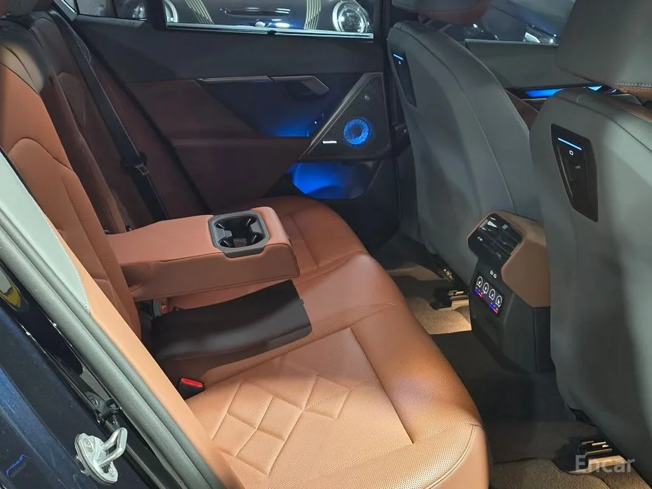 Фото 10 - BMW 5 Series