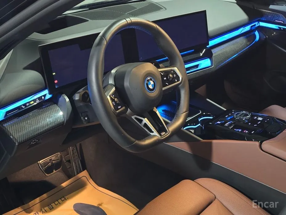 Фото 13 - BMW 5 Series