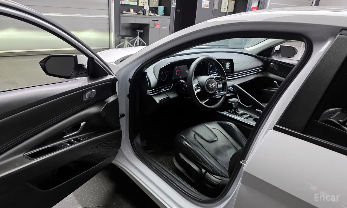 Фото 10 - Hyundai Avante