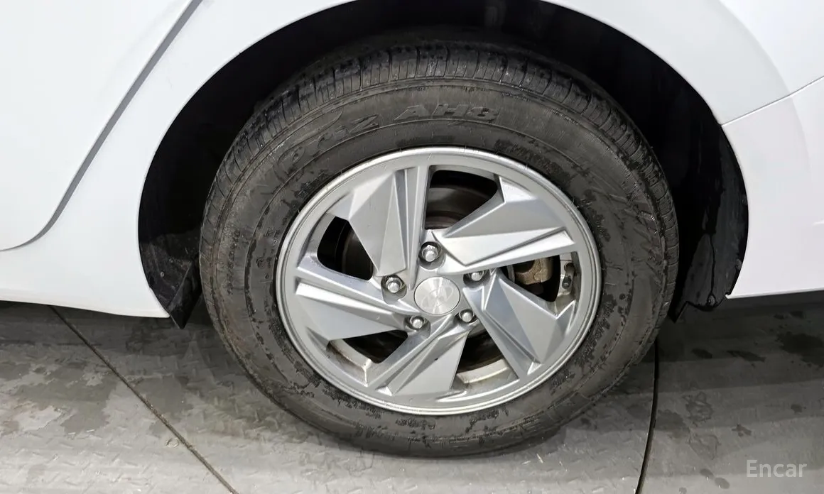 Фото 5 - Hyundai Avante