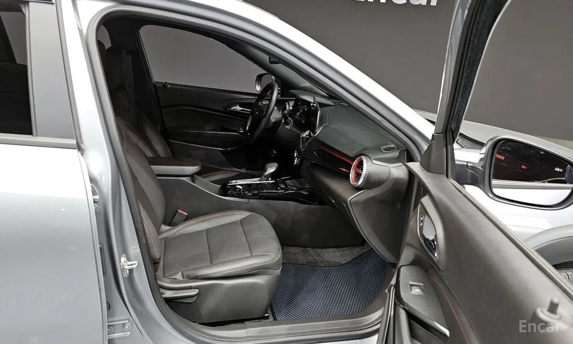 Фото 12 - Chevrolet Trax