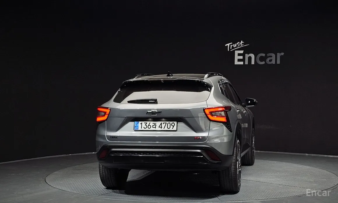 Фото 4 - Chevrolet Trax