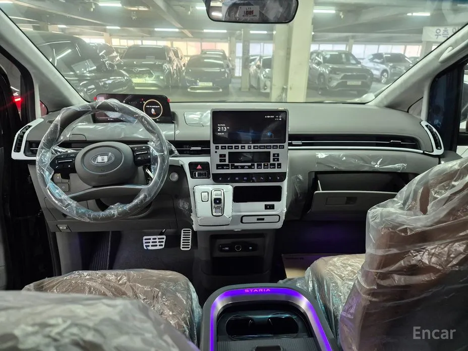 Фото 12 - Hyundai Staria