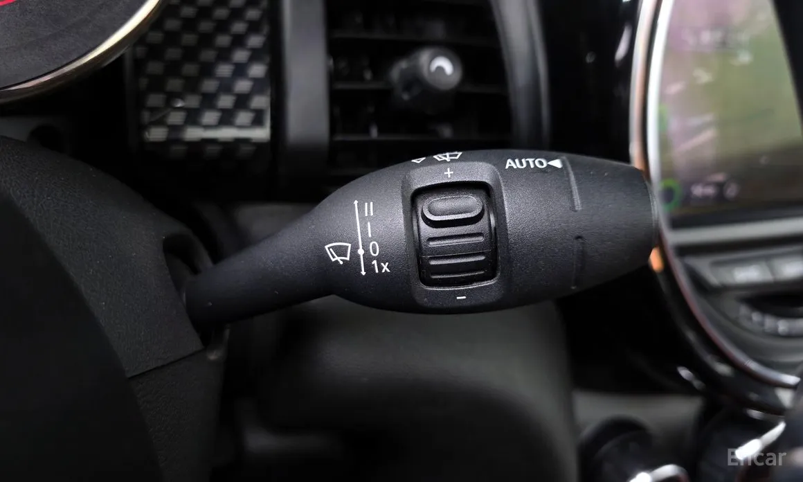 Фото 11 - Mini Cooper Convertible