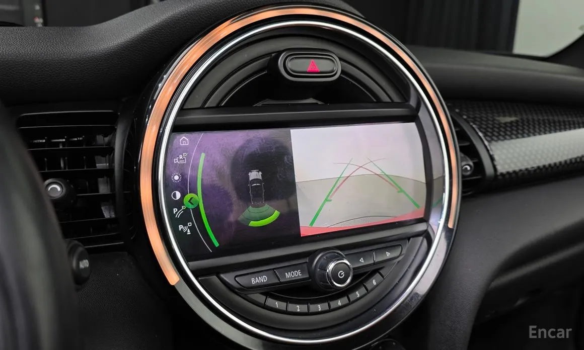 Фото 13 - Mini Cooper Convertible