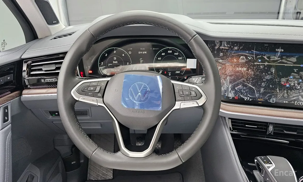 Фото 13 - Volkswagen Touareg