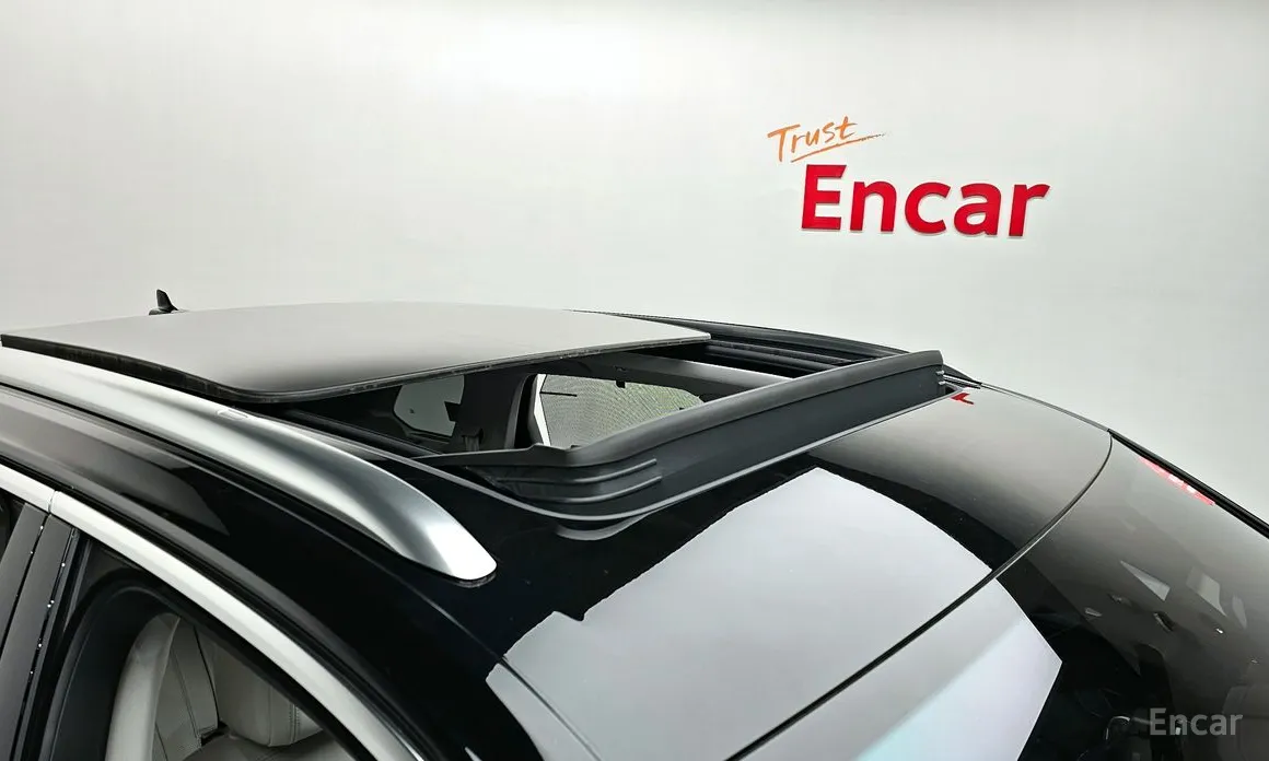 Фото 20 - Volkswagen Touareg