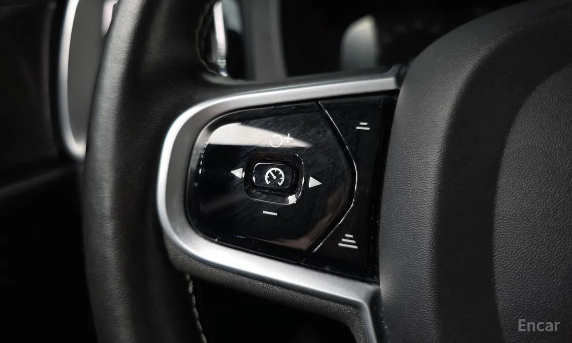 Фото 19 - Volvo XC60