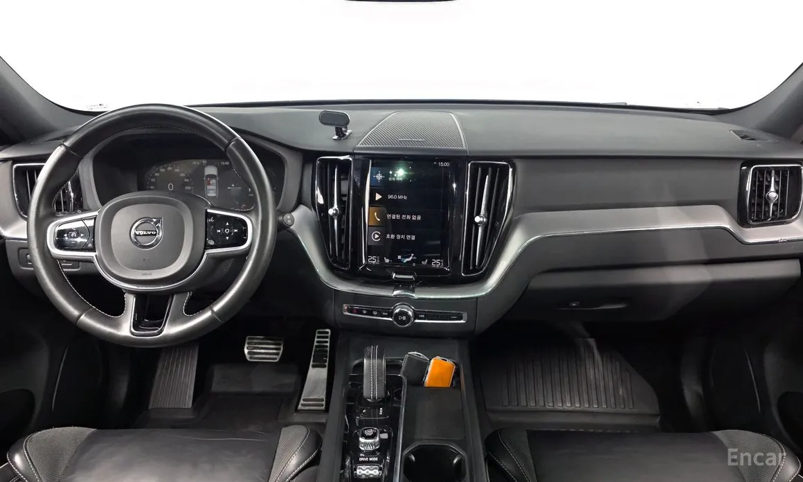 Фото 7 - Volvo XC60