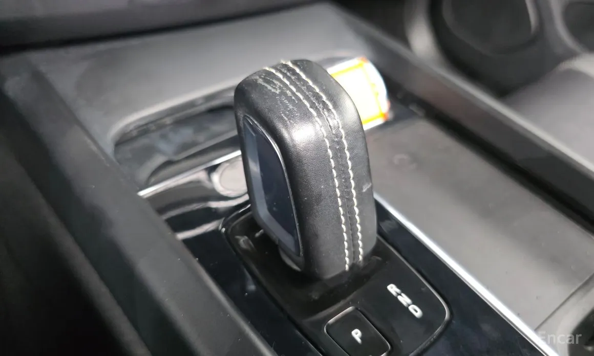 Фото 9 - Volvo XC60