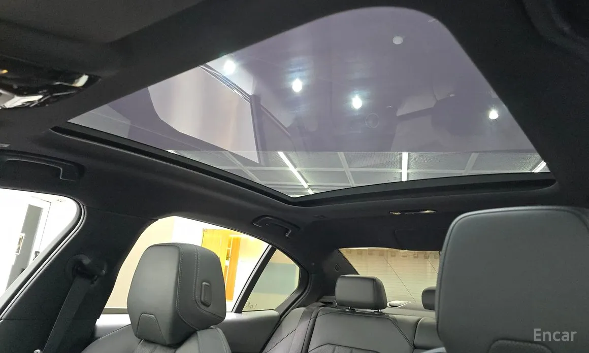 Фото 18 - BMW 5 Series