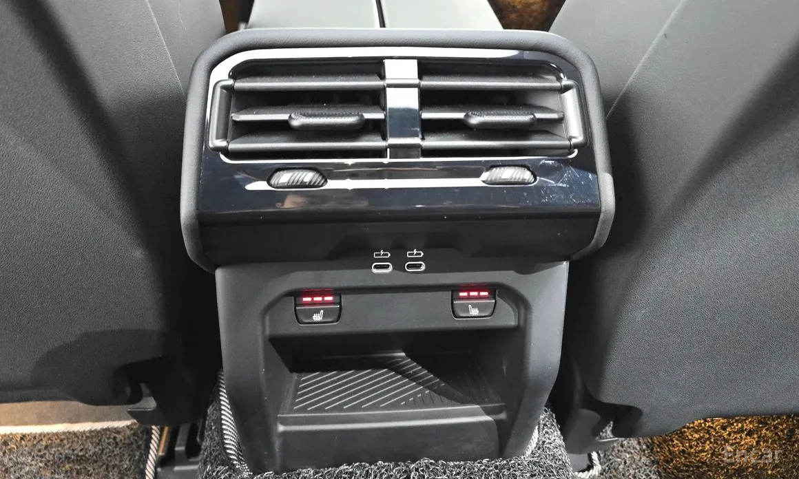 Фото 19 - BMW 5 Series