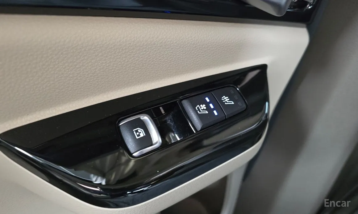 Фото 19 - Kia Carnival