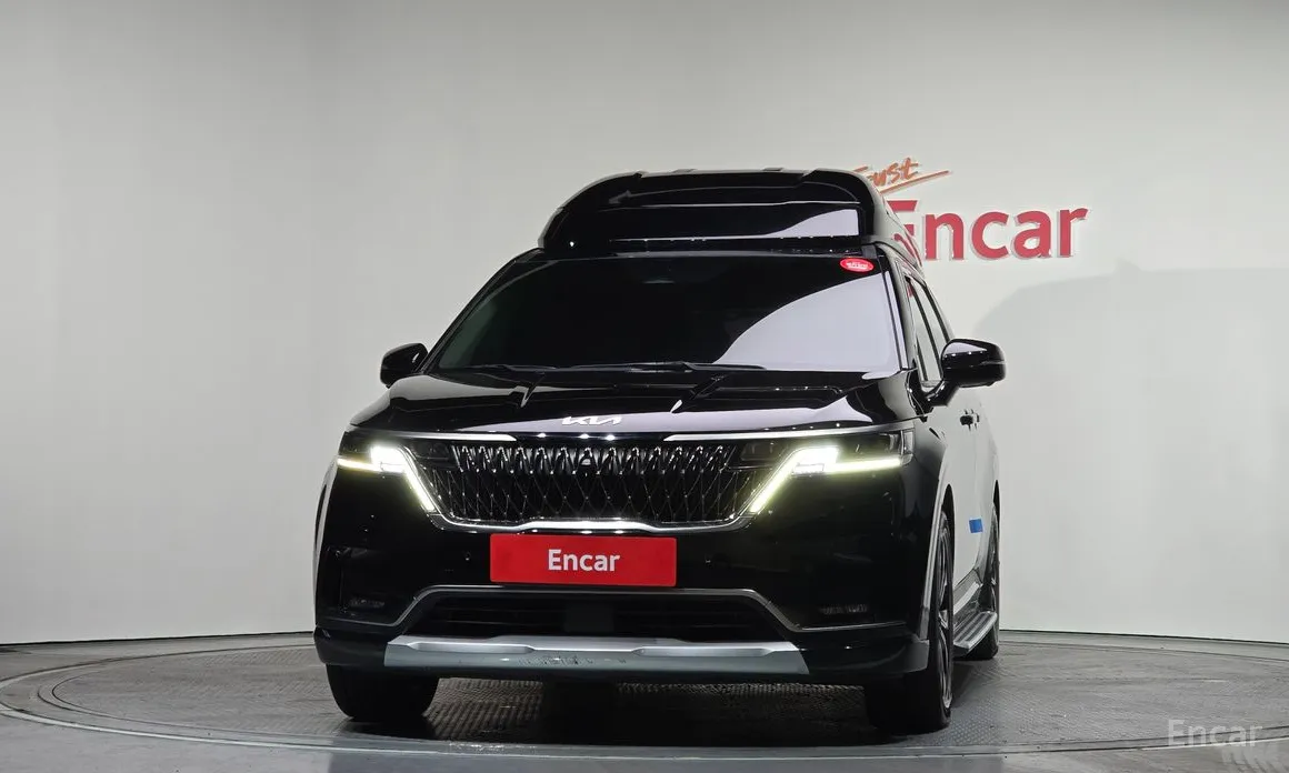 Фото 3 - Kia Carnival