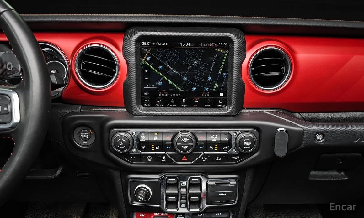 Фото 14 - Jeep Wrangler