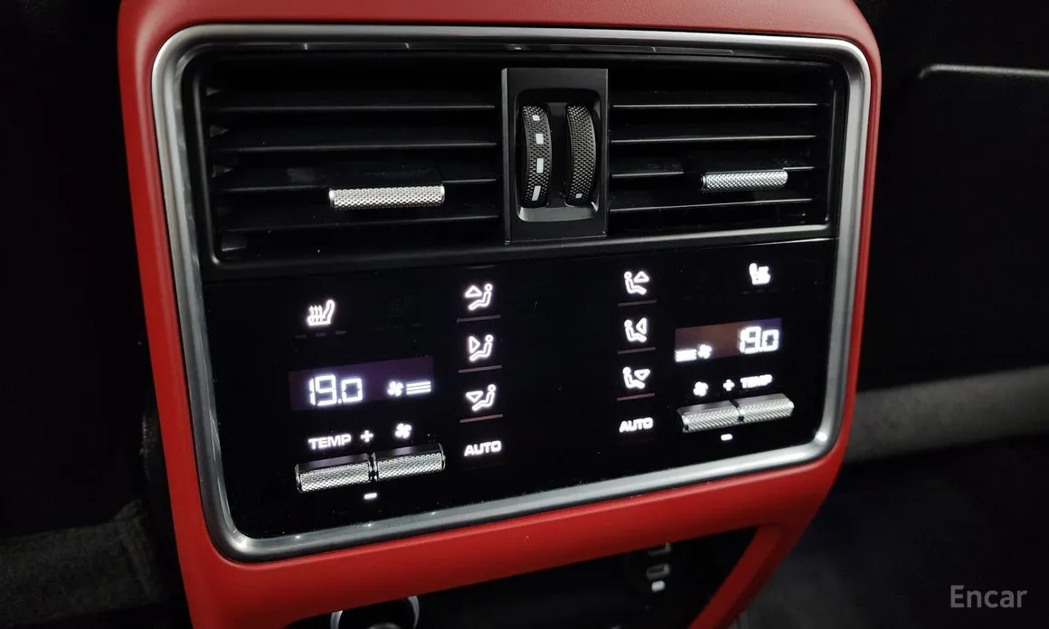 Фото 19 - Porsche Cayenne