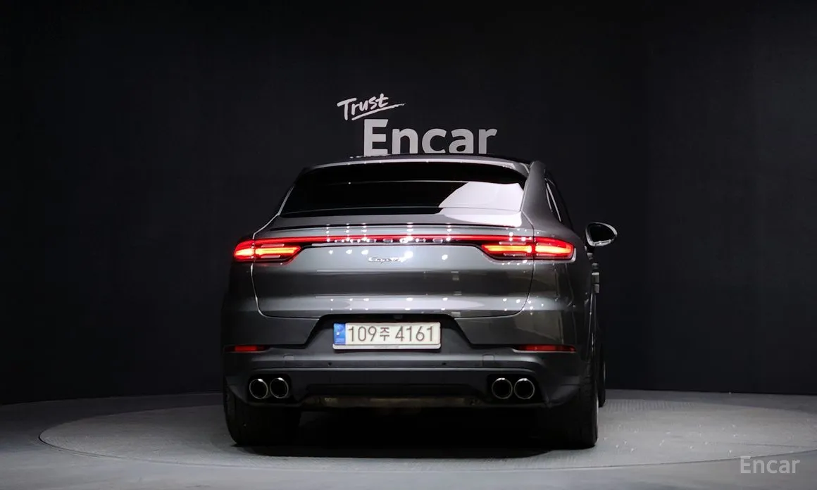 Фото 4 - Porsche Cayenne