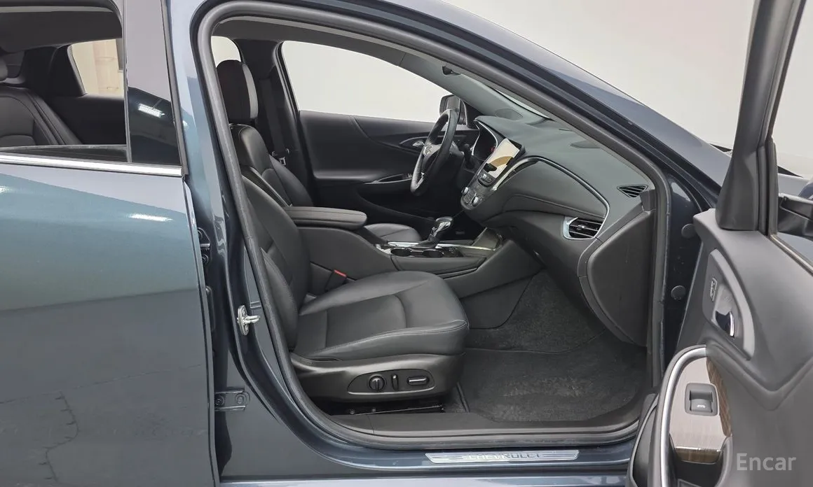 Фото 11 - Chevrolet Malibu