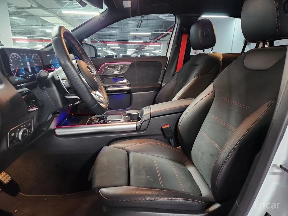 Фото 13 - Mercedes-Benz GLA-Class