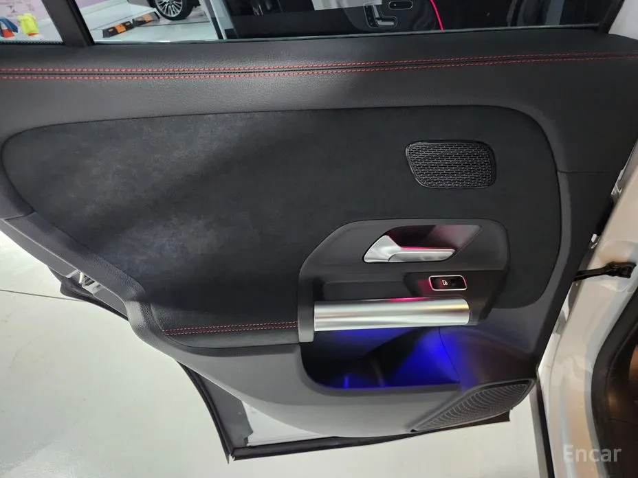 Фото 18 - Mercedes-Benz GLA-Class