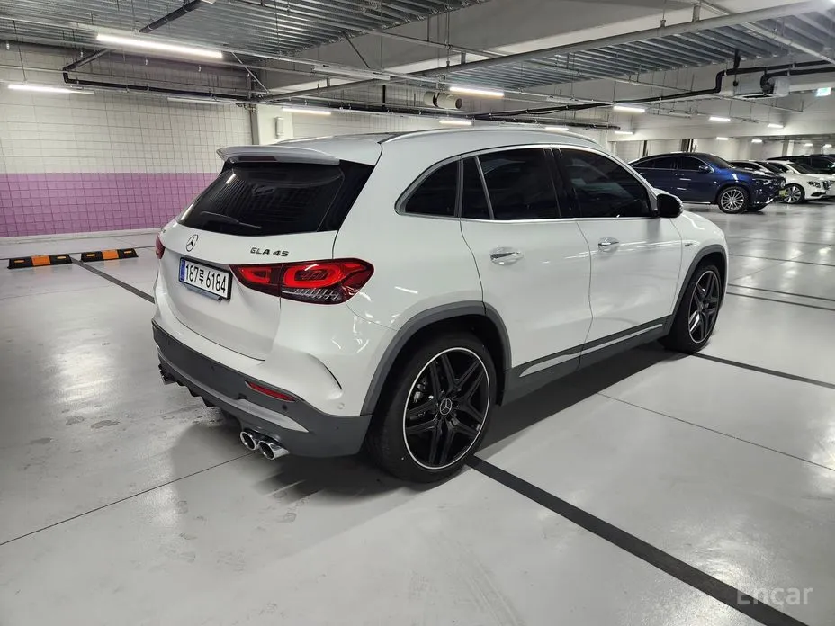 Фото 8 - Mercedes-Benz GLA-Class