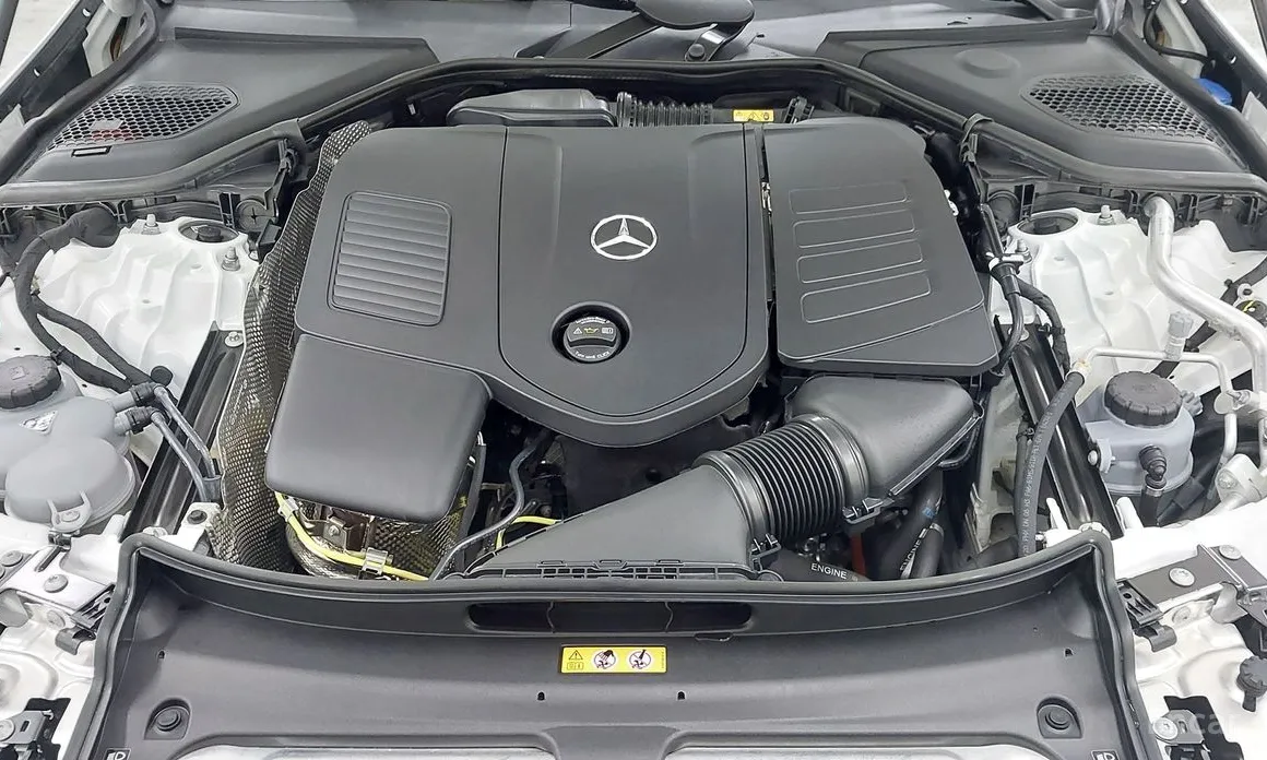 Фото 6 - Mercedes-Benz E-Class