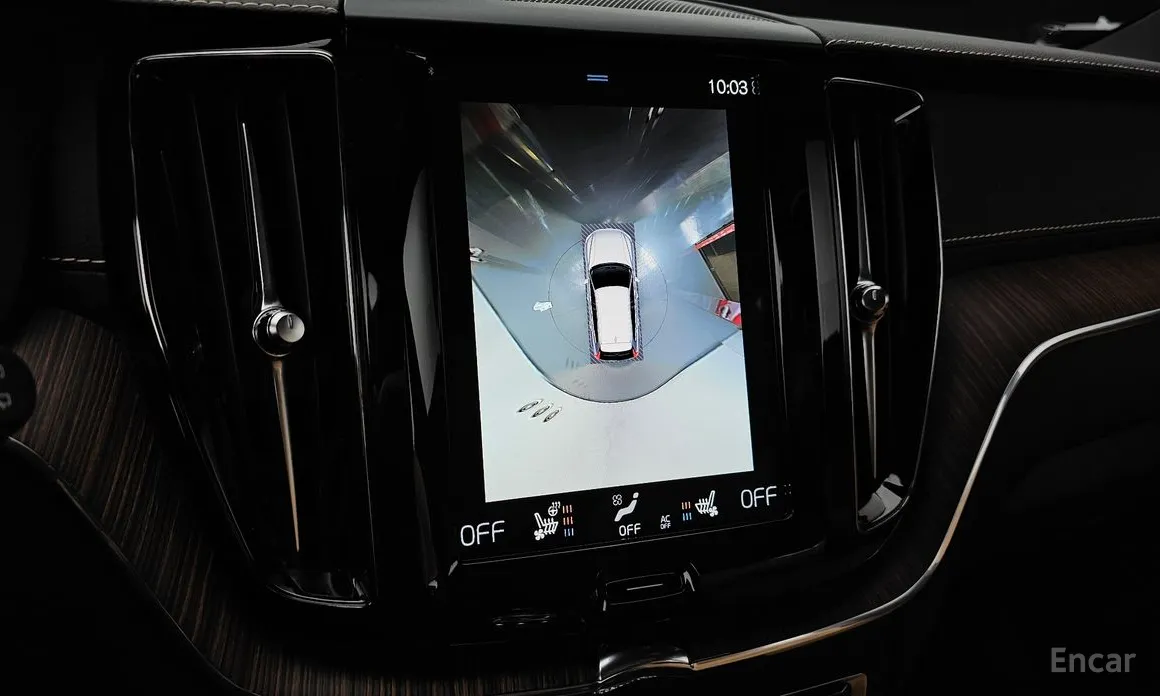 Фото 16 - Volvo XC60