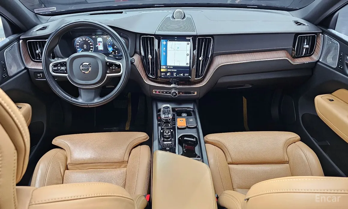 Фото 7 - Volvo XC60