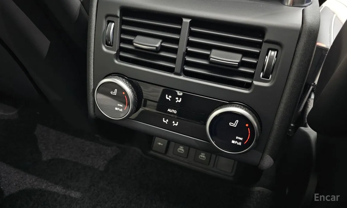 Фото 17 - Land Rover Discovery