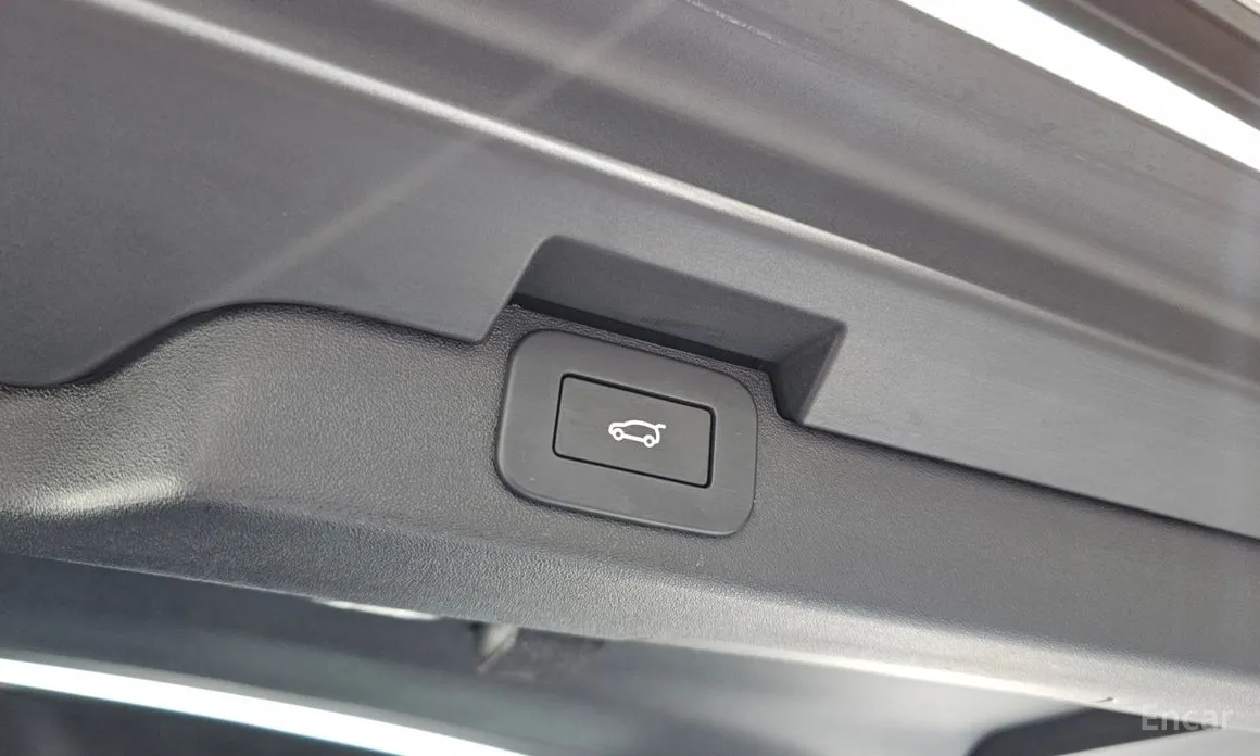 Фото 20 - Land Rover Discovery