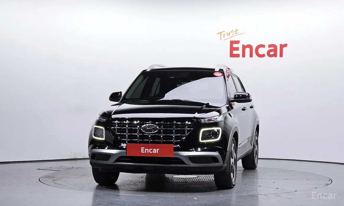 Фото 3 - Hyundai Venue