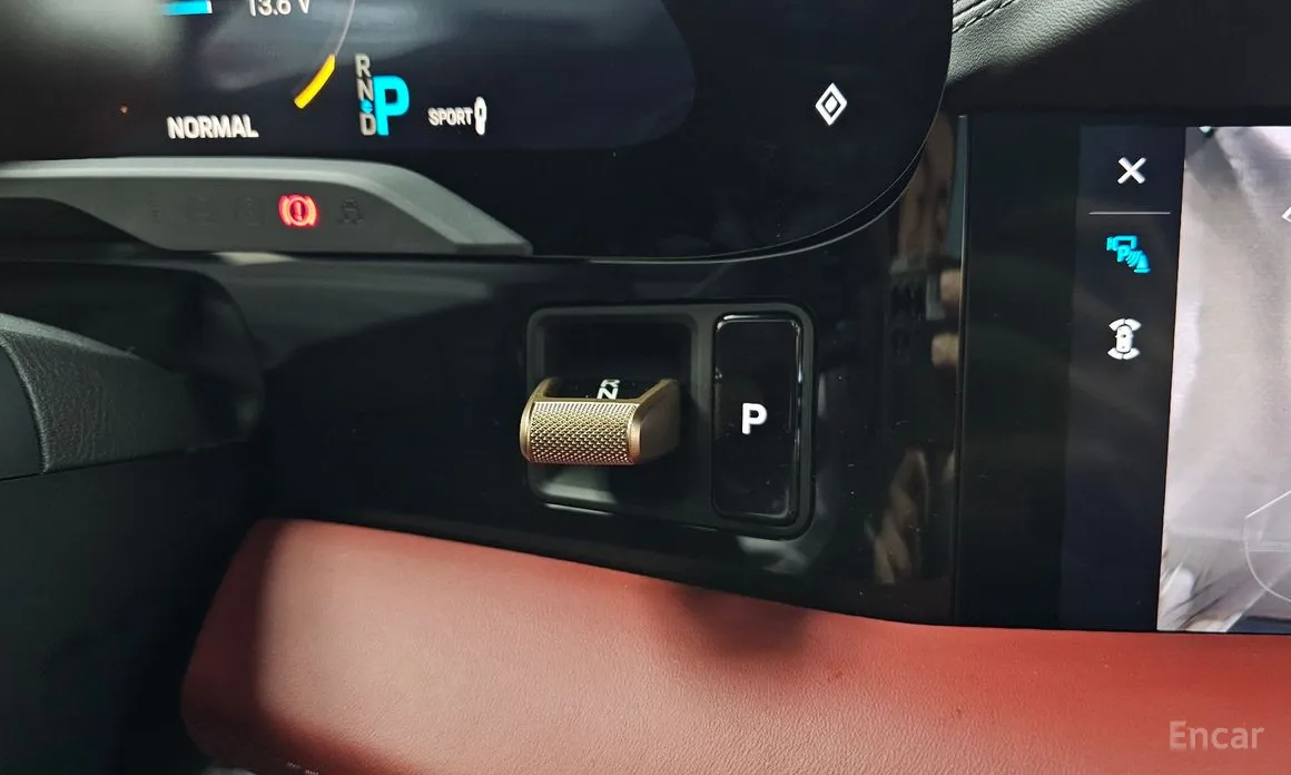 Фото 9 - Porsche Taycan