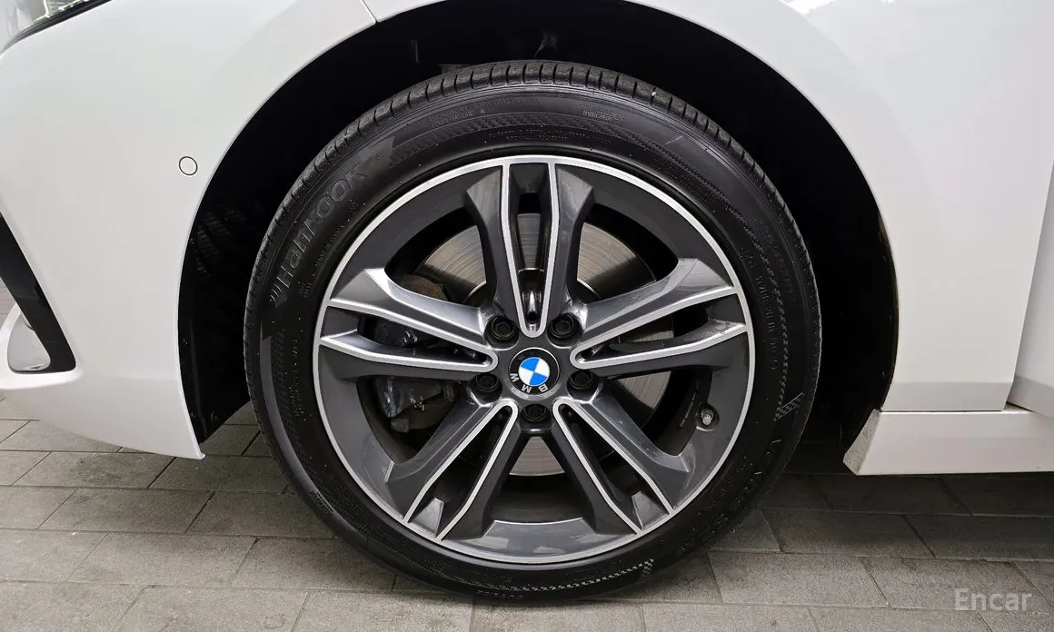 Фото 5 - BMW 1 Series