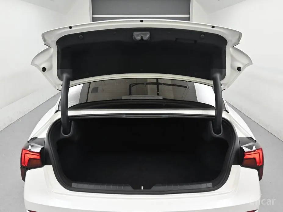 Фото 20 - Kia K5