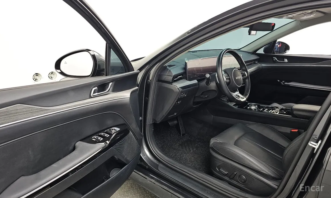 Фото 10 - Kia K5