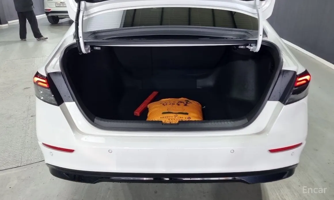 Фото 16 - Honda Accord