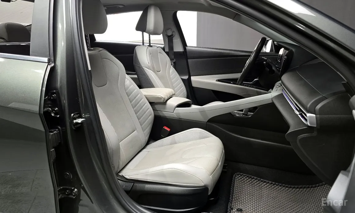 Фото 10 - Hyundai Avante