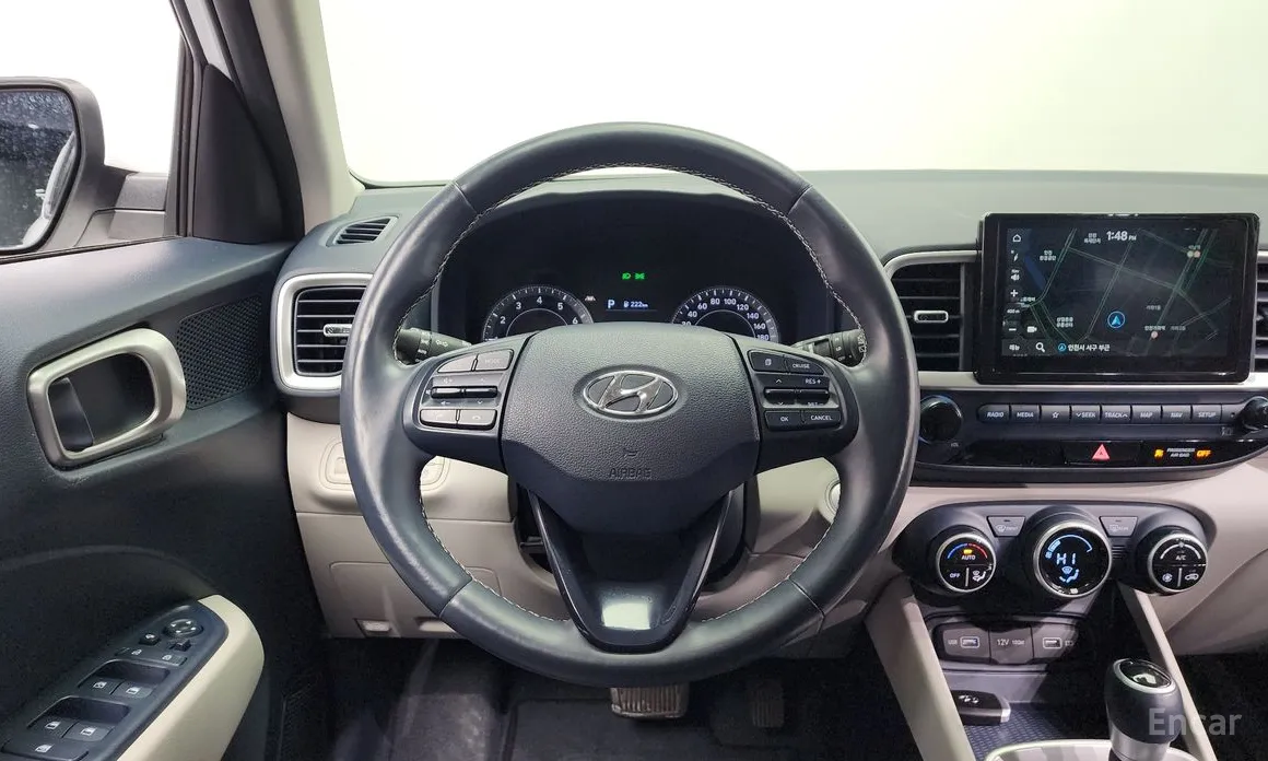 Фото 13 - Hyundai Venue