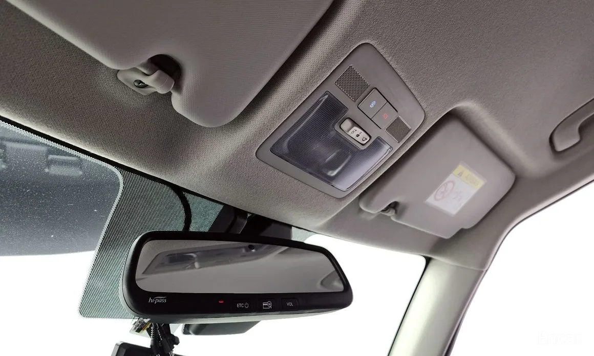 Фото 19 - Hyundai Venue