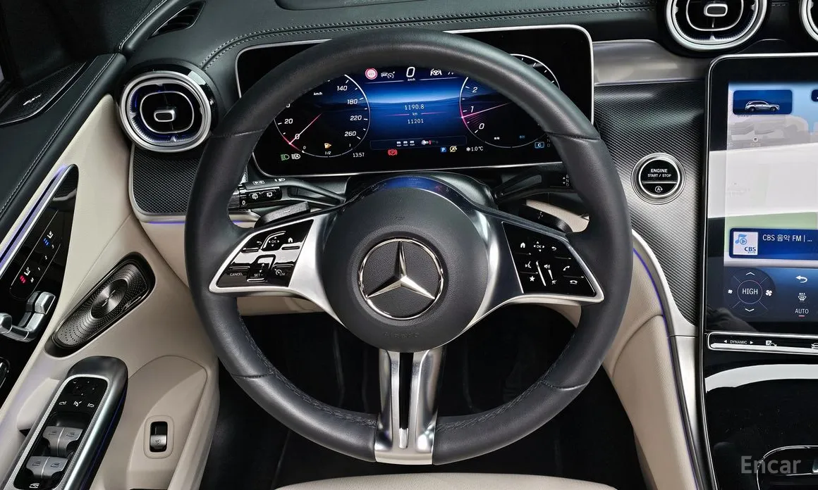 Фото 13 - Mercedes-Benz GLC-Class