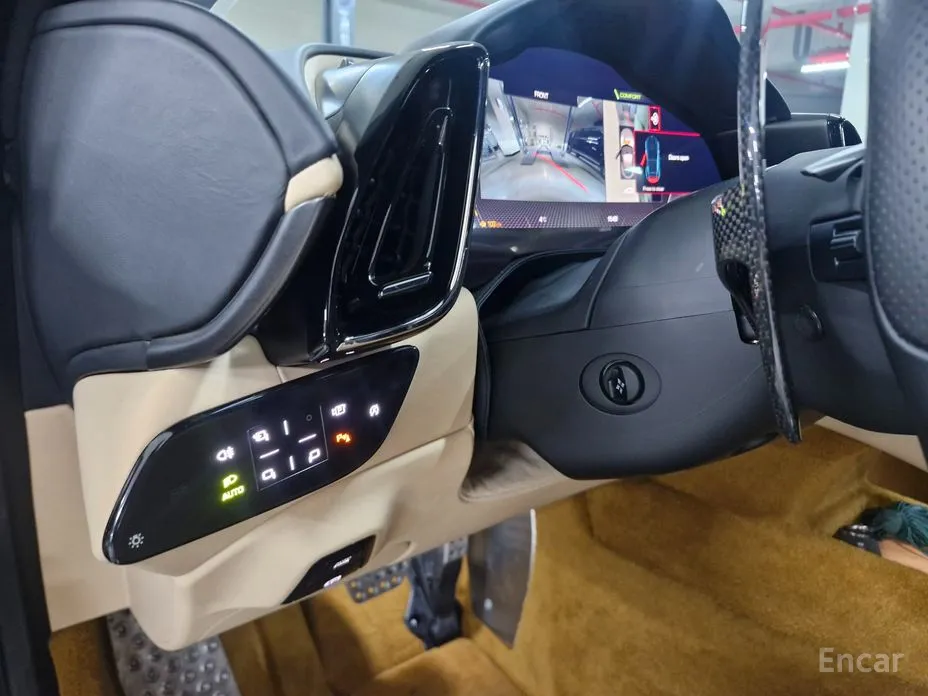 Фото 14 - Ferrari Roma