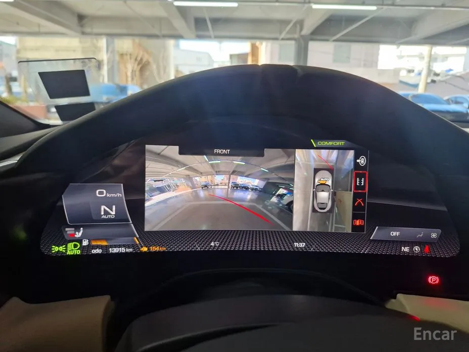 Фото 7 - Ferrari Roma