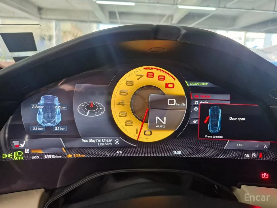 Фото 8 - Ferrari Roma