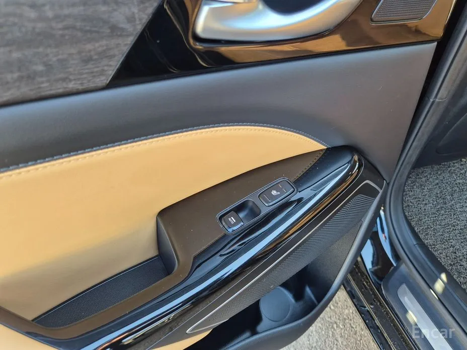 Фото 17 - Kia K7