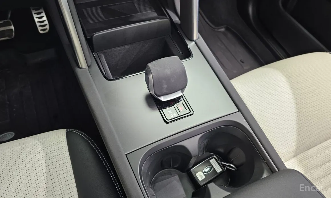 Фото 18 - Land Rover Discovery Sport