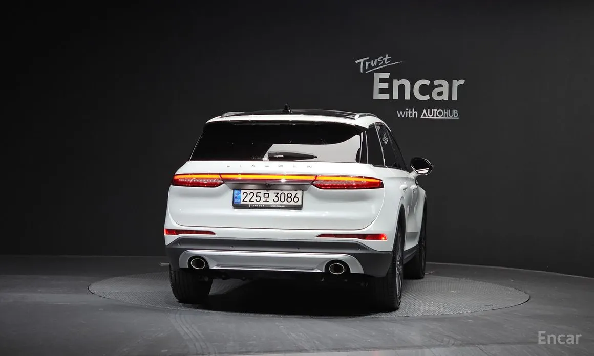 Фото 4 - Lincoln Corsair