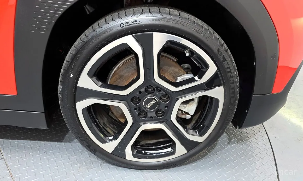 Фото 5 - Mini Aceman